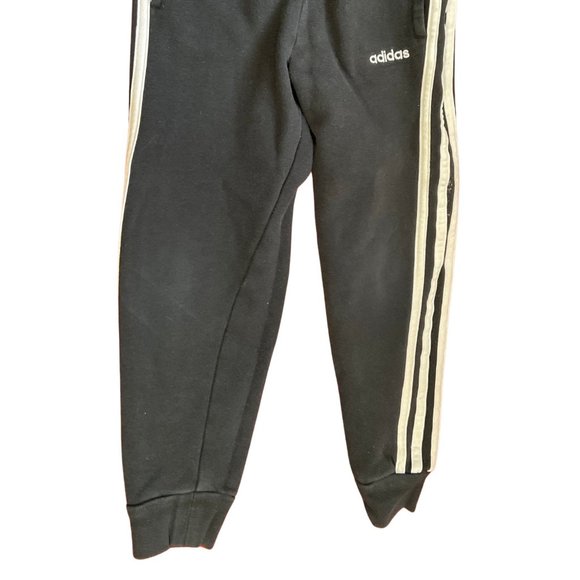 👣 5/$25 - Black/White Joggers w/ Brand Logo - Picture 3 of 3